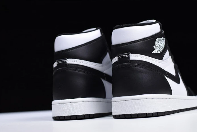 DailyWear air jordan 1 retro high og 555088- 1308