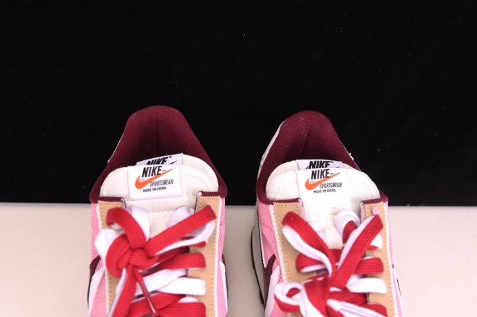DailyWear sacai x nike ldv waffle pink bv0073- 3134