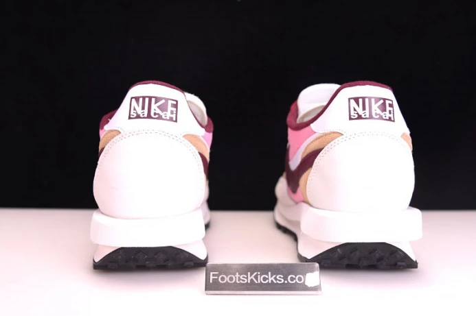 DailyWear sacai x nike ldv waffle pink bv0073- 3134