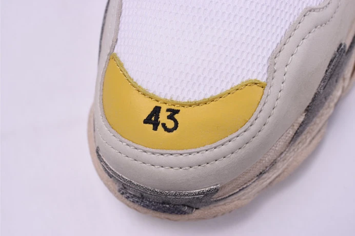 DailyWear triples trainer sneakers 2049