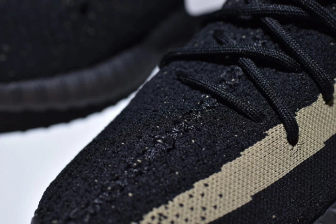 EasyMatch Adidas Yeezy Boost 350 V2 Core Black Green BY 442
