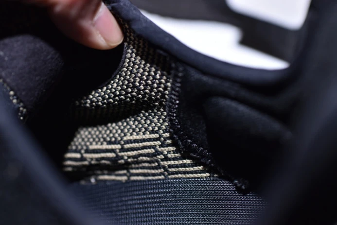 EasyMatch Adidas Yeezy Boost 350 V2 Core Black Green BY 442