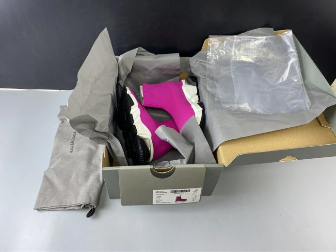 EasyMatch BLCG Speed Clear Sole Sneaker 607543 W05GG 2661
