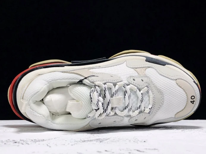 EasyMatch BLCG Triple S White Black Red 533882 W09E1 2541