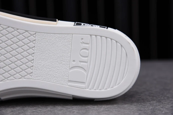 EasyMatch DR B23 High Top Logo Oblique 3SH118YJP_H 2836
