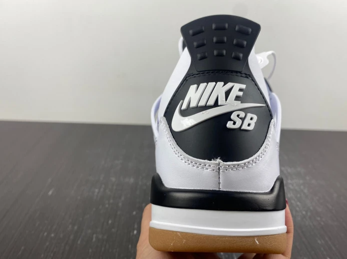 EasyMatch Jordan 4 Retro SB DR5415- 989