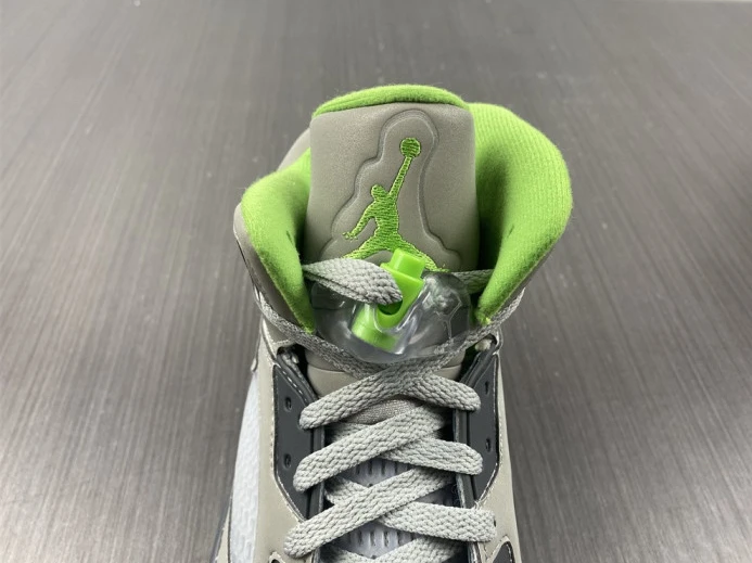 EasyMatch Jordan 5 Retro Green Bean (2022) DM9014- 571