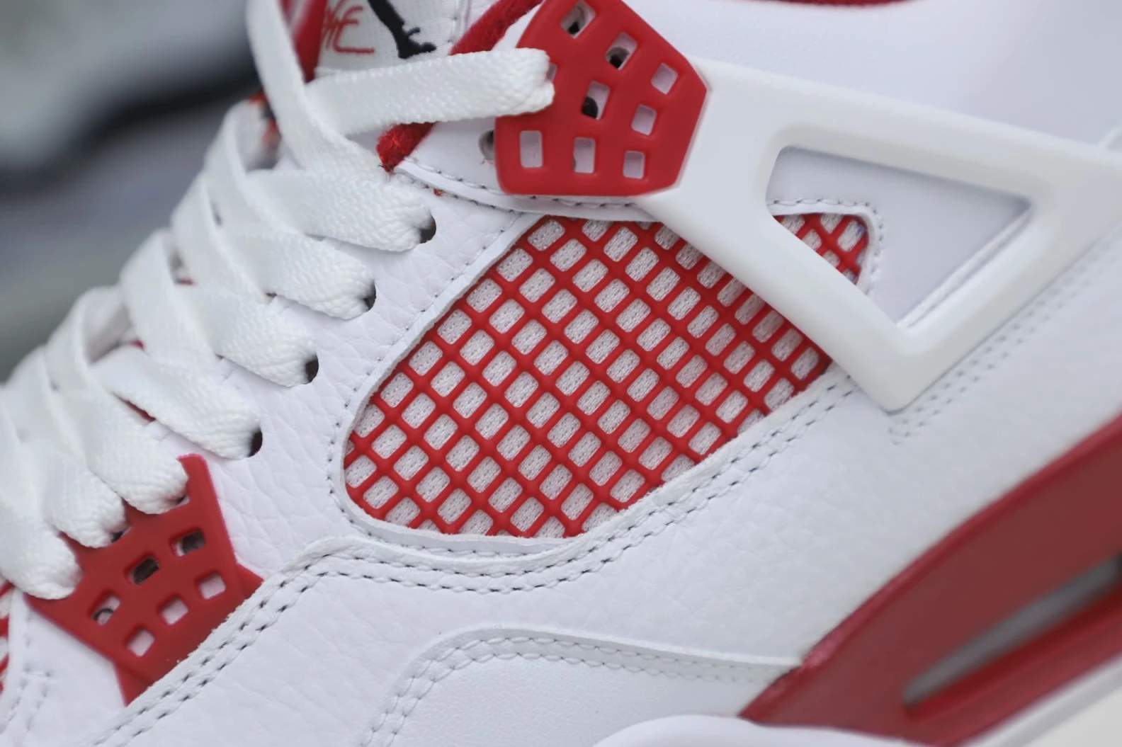 EasyMatch Kimikick AIR JORDAN4 RETRO ALTERNATE 1978