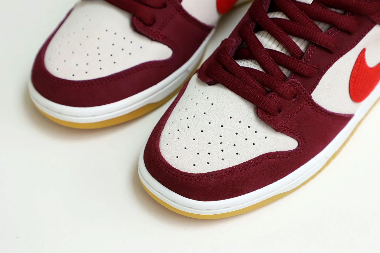 EasyMatch Kimikick Nike Dunk SB Low Skate Like a Girl 3475
