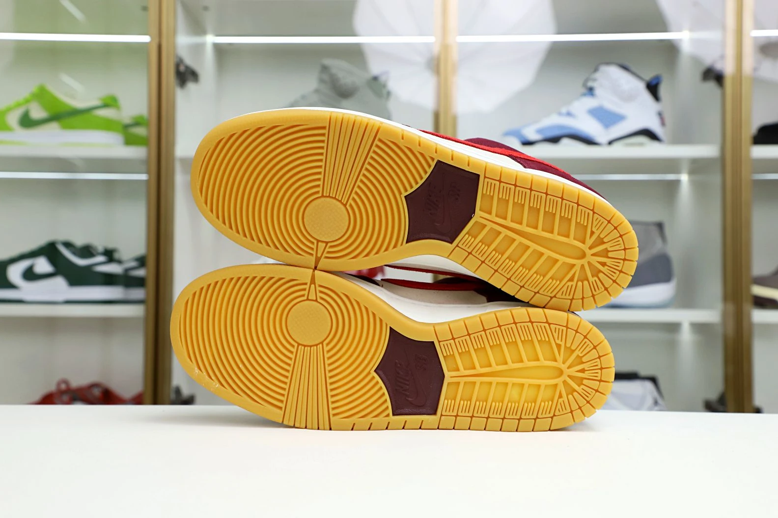 EasyMatch Kimikick Nike Dunk SB Low Skate Like a Girl 3475