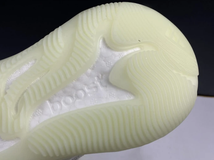 EasyMatch ad*s yeezy boost 380 calcite glow gz 139