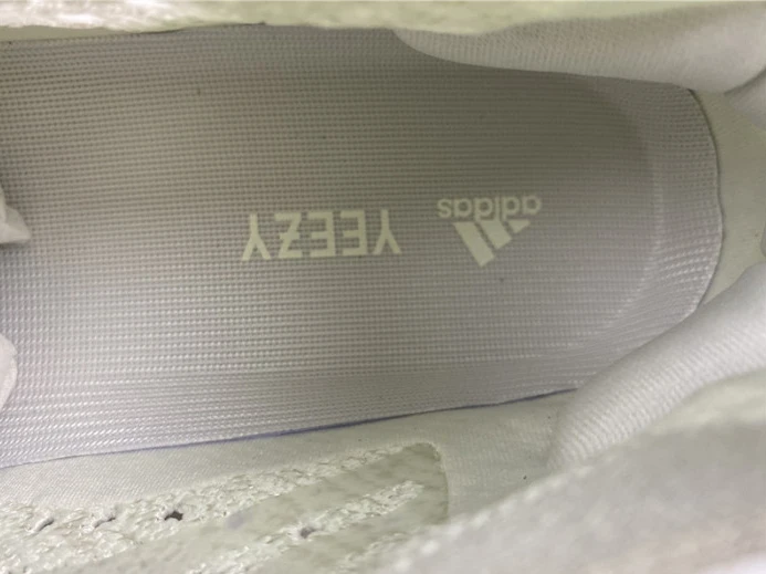 EasyMatch ad*s yeezy boost 380 calcite glow gz 139