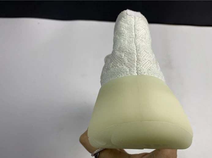 EasyMatch ad*s yeezy boost 380 calcite glow gz 139