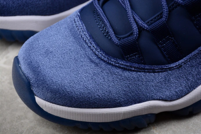 EasyMatch air jordan 11 velvet “midnight navy” ar0715- 1384