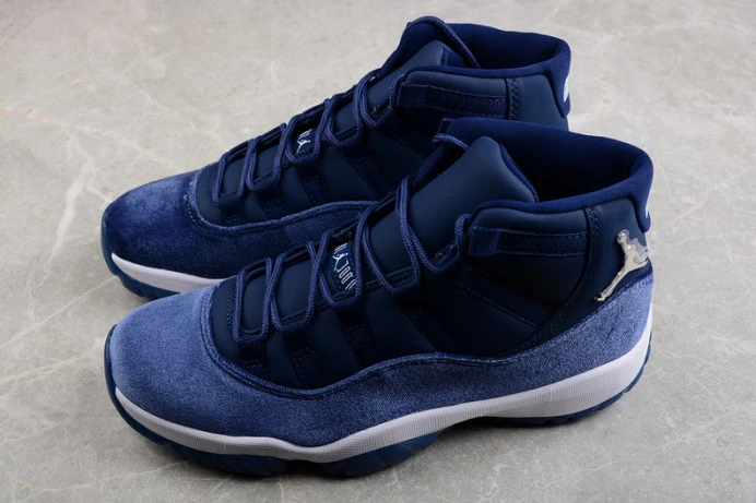 EasyMatch air jordan 11 velvet “midnight navy” ar0715- 1384