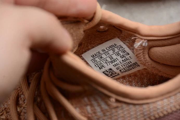 EasyMatch kids ad*s yeezy boost 350 v2 clay fv 166
