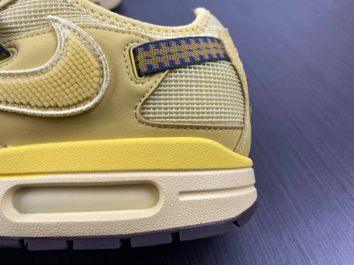 EasyMatch nike air max 1 travis scott cactus jack saturn gold do9392- 2960