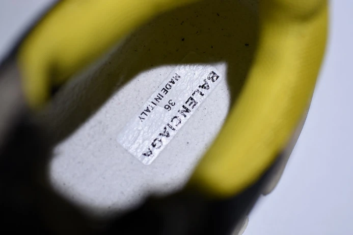 EasyMatch triples trainer sneakers 2038