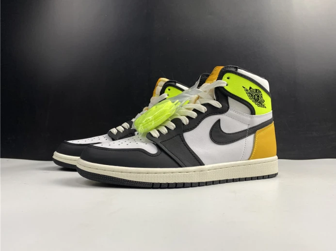 Fashionable AIR JORDAN 1 RETRO HIGH OG 'VOLT GOLD' 555088- 831