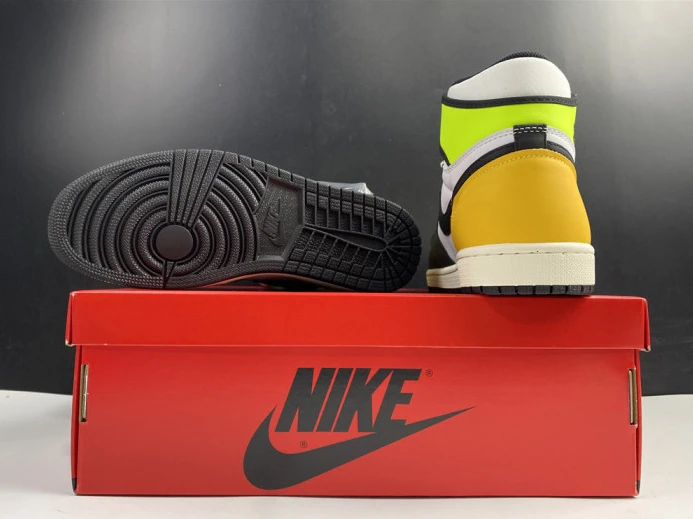 Fashionable AIR JORDAN 1 RETRO HIGH OG 'VOLT GOLD' 555088- 831