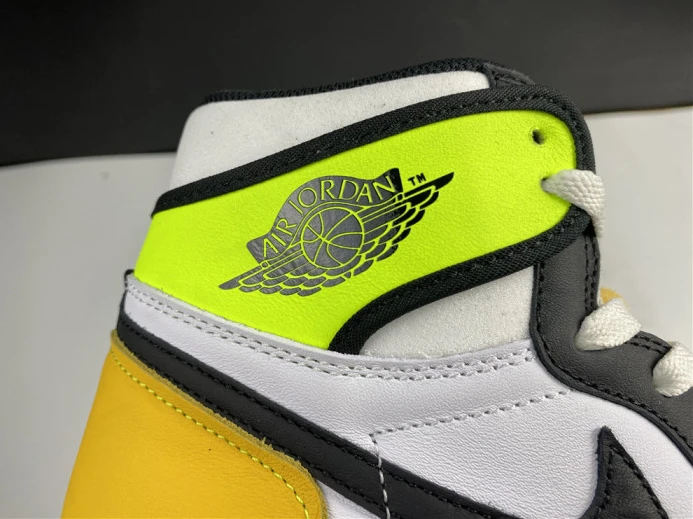 Fashionable AIR JORDAN 1 RETRO HIGH OG 'VOLT GOLD' 555088- 831