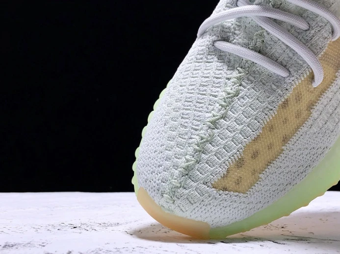 Fashionable Adidas Yeezy Boost 350 V2 Hyperspace EG 450