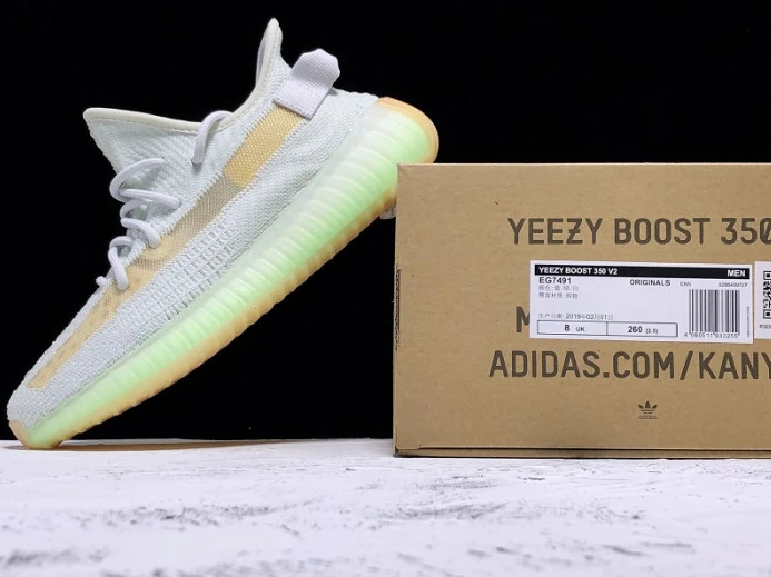Fashionable Adidas Yeezy Boost 350 V2 Hyperspace EG 450