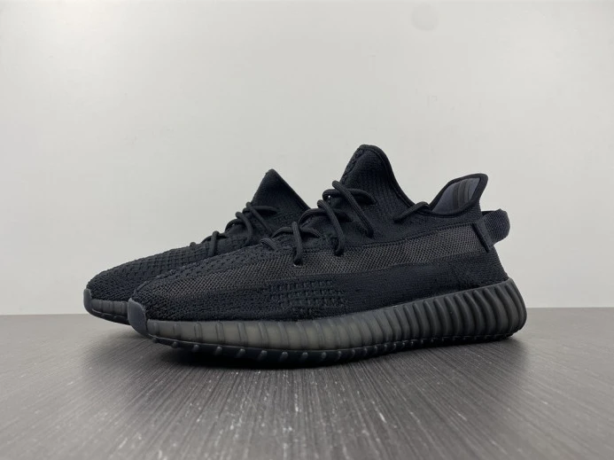 Fashionable Adidas Yeezy Boost 350 V2 Onyx HQ 303
