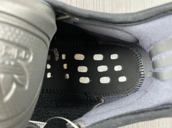 Fashionable Adidas Yeezy Boost 350 V2 Onyx HQ 303