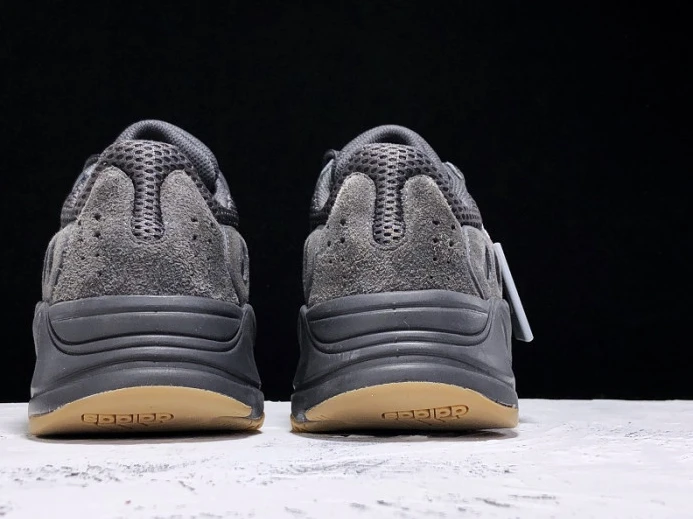 Fashionable Adidas Yeezy Boost 700 Utility Black FV 465