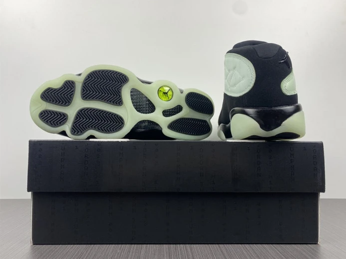 Fashionable Air Jordan 13 Retro Low Single's Day (2021) DM0803- 694