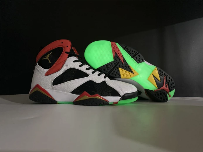 Fashionable Air Jordan 7 Retro Greater China CW2805- 617