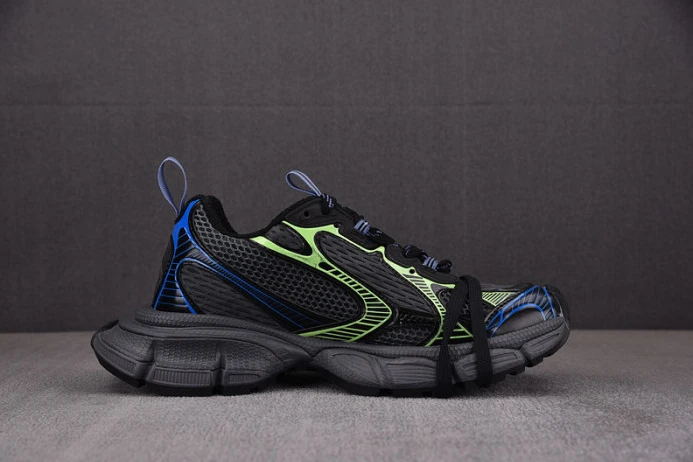 Fashionable BLCG 3XL SNEAKER 734731 W3XL5 2437