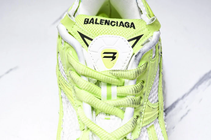 Fashionable BLCG RUNNER SNEAKER 772767 WRNMT 2398