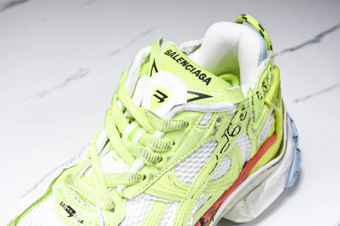 Fashionable BLCG RUNNER SNEAKER 772767 WRNMT 2398