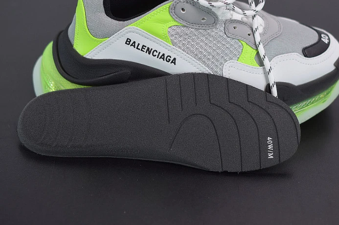 Fashionable BLCG SNEAKER TRIPLE.S.GOMMA GREY WHITE GREEN 541624 W2FR1 2515