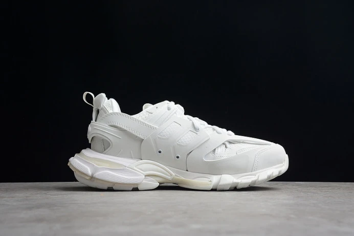 Fashionable BLCG TRACK SNEAKER 542023 W3GH2 2569