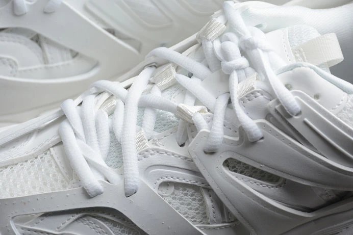 Fashionable BLCG TRACK SNEAKER 542023 W3GH2 2569