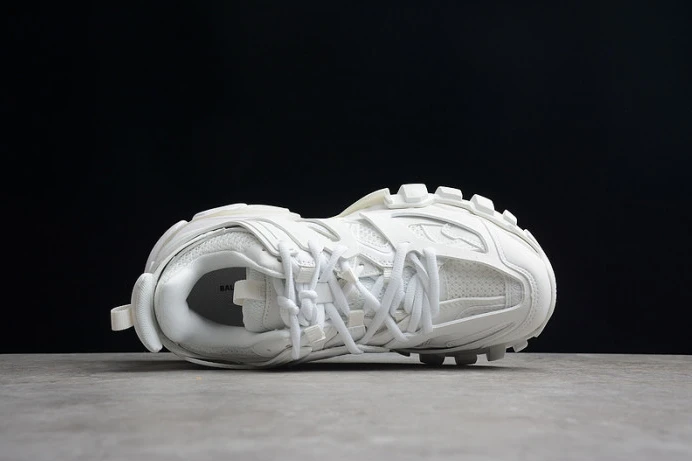 Fashionable BLCG TRACK SNEAKER 542023 W3GH2 2569