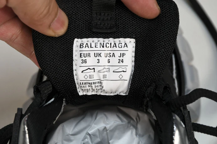 Fashionable BLCG TRACK SNEAKER 542436 W2FSC 2551