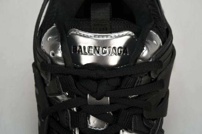 Fashionable BLCG TRACK SNEAKER 542436 W2FSC 2551
