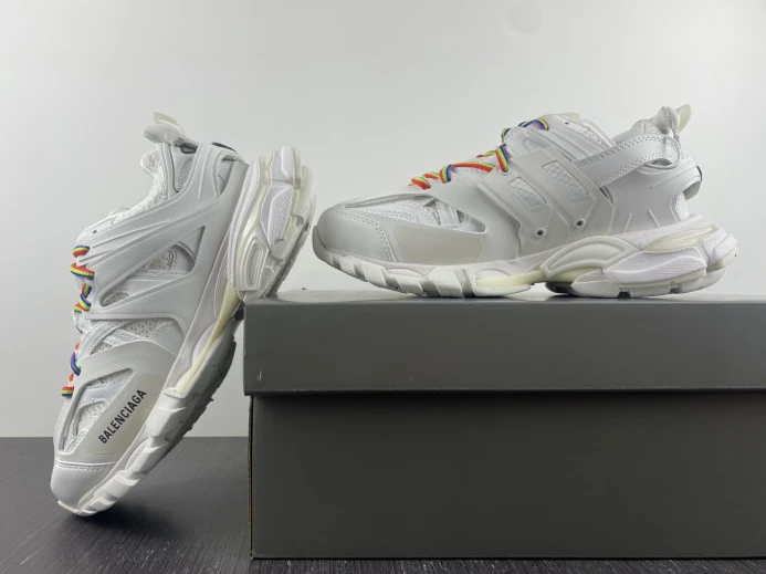 Fashionable BLCG TRACK SNEAKER 542436 W3RM1 2552