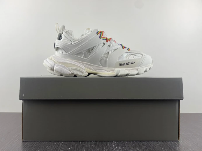 Fashionable BLCG TRACK SNEAKER 542436 W3RM1 2552