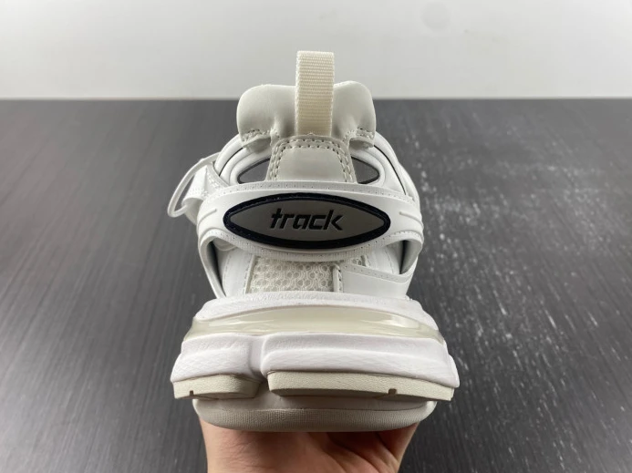Fashionable BLCG TRACK SNEAKER 542436 W3RM1 2552