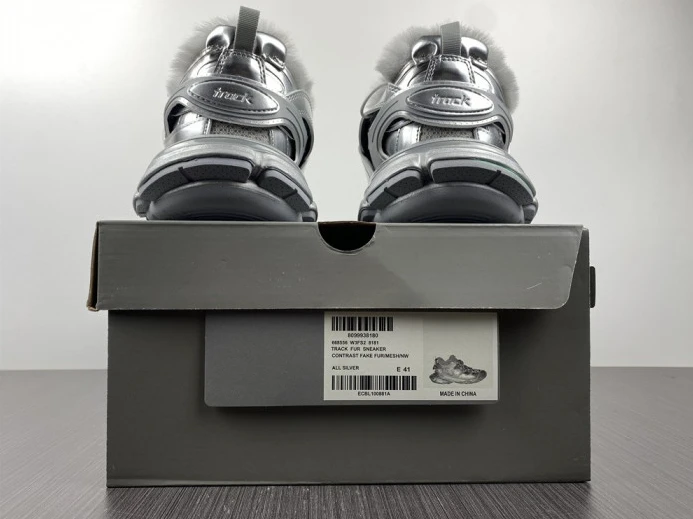 Fashionable BLCG TRACK SNEAKER 668556 W3FS2 2574