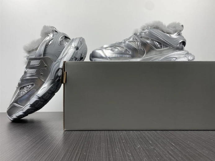 Fashionable BLCG TRACK SNEAKER 668556 W3FS2 2574