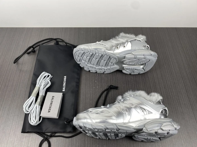 Fashionable BLCG TRACK SNEAKER 668556 W3FS2 2574