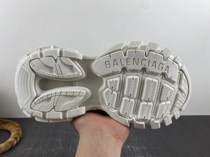 Fashionable BLCG TRACK SNEAKER 736328 W3SKC 2390