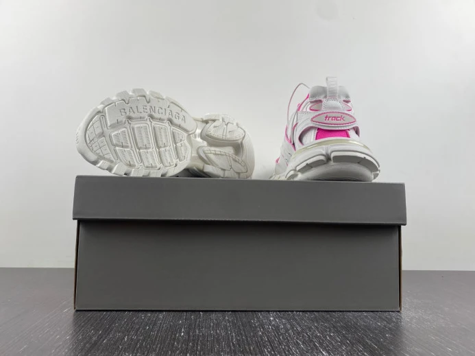 Fashionable BLCG TRACK SNEAKER 736328 W3SKC 2390
