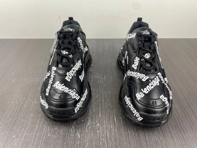 Fashionable BLCG TRIPLE S SNEAKER 536737 W2FAB 2394